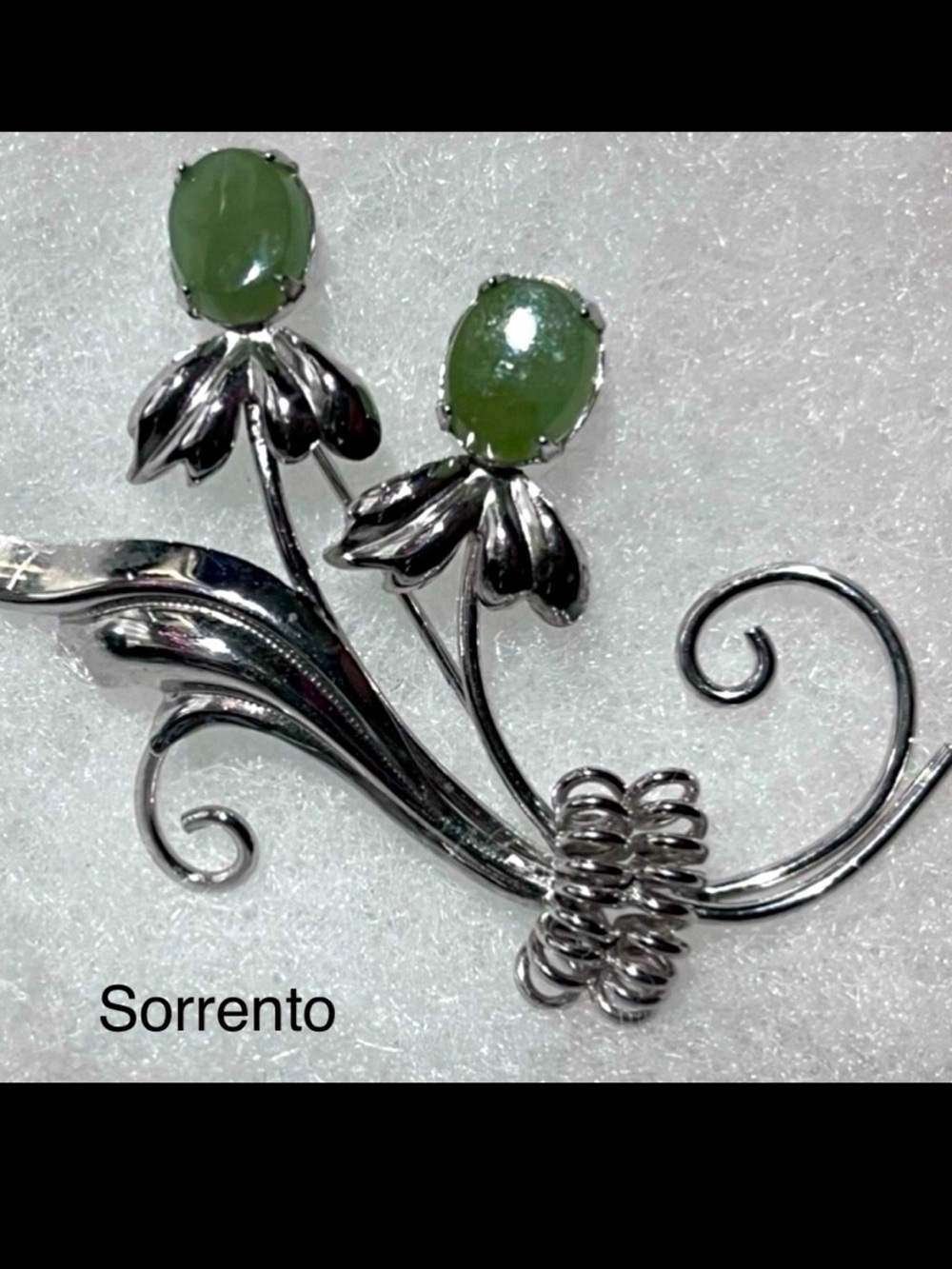 MCM Sorrento 925 Sterling Silver Jade Brooch / Pendant